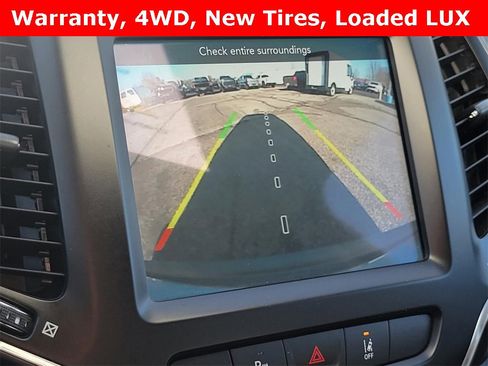 Used 2022 Jeep Cherokee Latitude Lux image 20