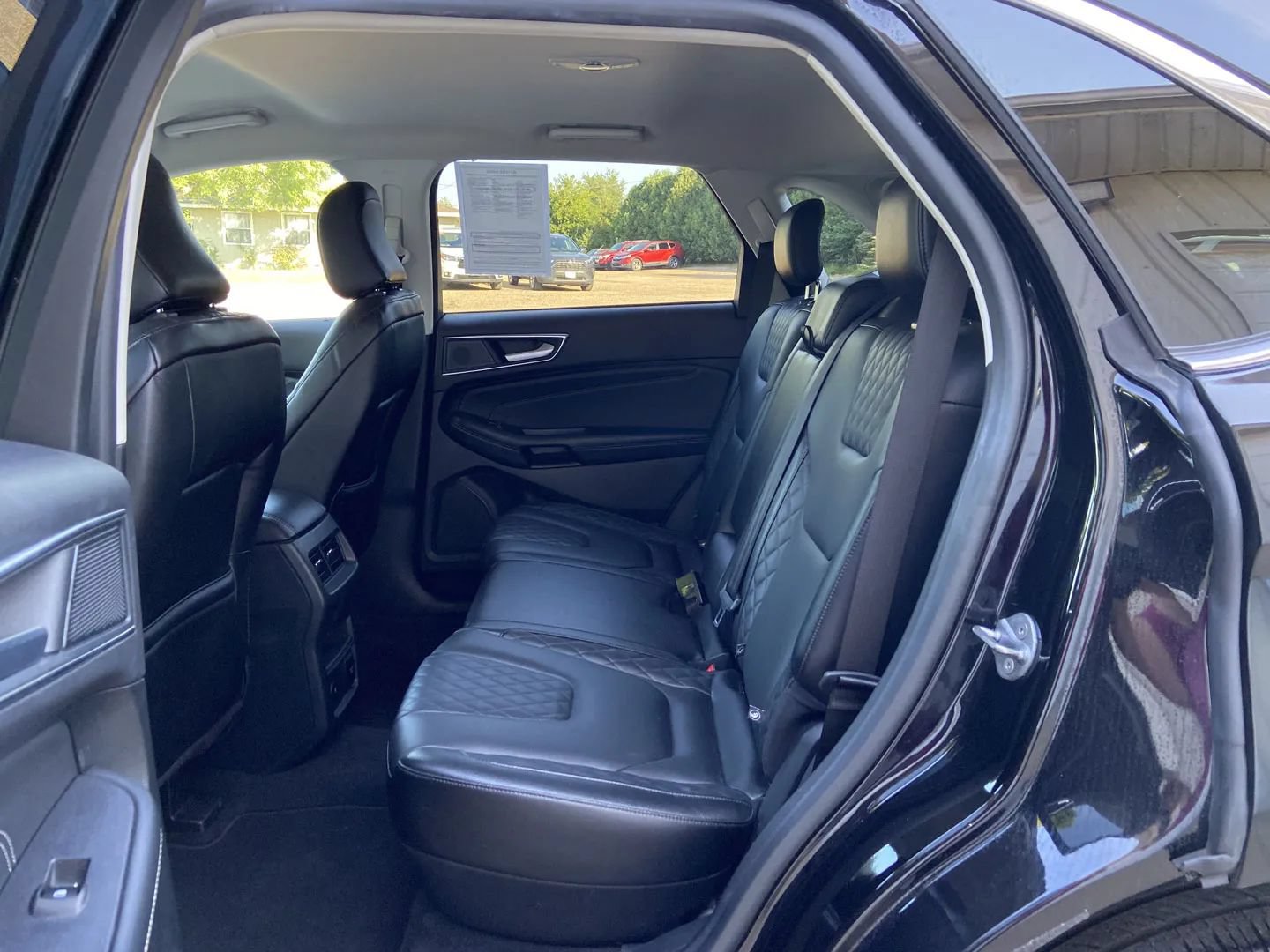 Used 2024 Ford Edge Titanium AWD/4WD image 24