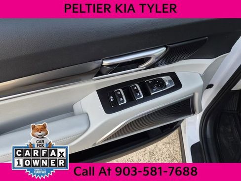 Certified 2024 Kia Telluride S w/ S Sunroof Package image 24
