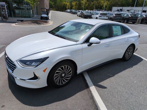 Used 2022 Hyundai Sonata SEL FWD image 3