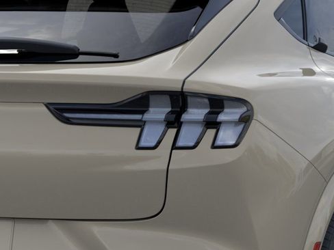 New 2026 Ford Mustang Mach-E GT AWD/4WD image 21