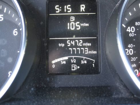 Used 2016 Volkswagen Jetta SE FWD image 34