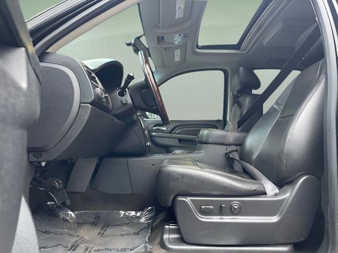 Used 2014 GMC Yukon Denali image 15