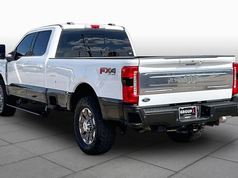 Used 2024 Ford F350 King Ranch AWD/4WD image 12