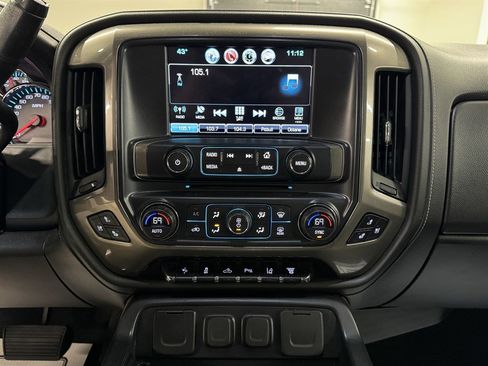 Used 2019 Chevrolet Silverado 2500 High Country w/ Duramax Plus Package image 35