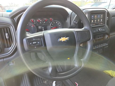 Used 2021 Chevrolet Silverado 1500 Custom w/ LPO, Dark Essentials Package image 17