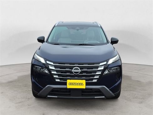 Used 2025 Nissan Rogue SL w/ SL Premium Package image 8