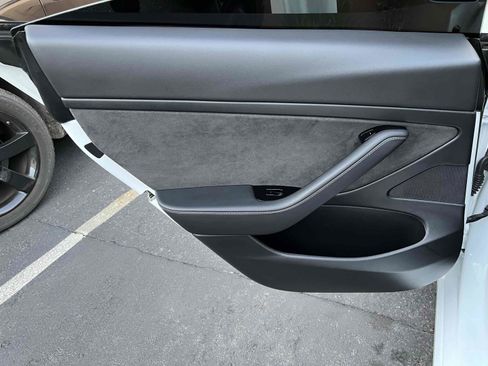 Used 2020 Tesla Model 3 Standard Range Plus image 82