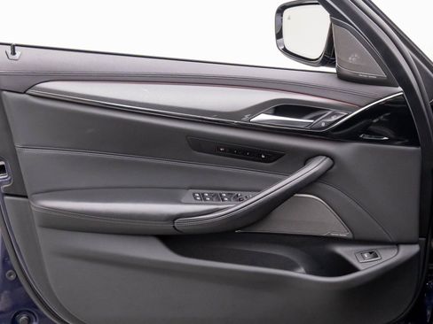 Used 2022 BMW M5 w/ Competition Package image 13