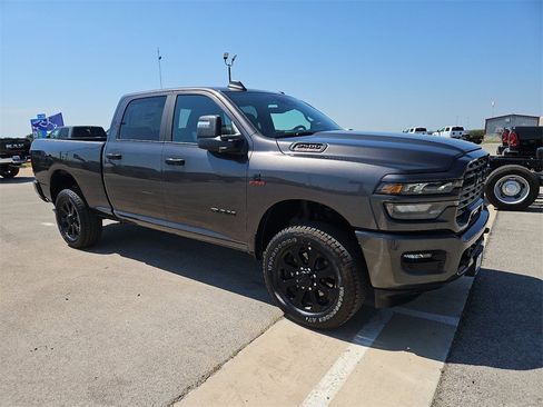 New 2026 RAM 2500 Lone Star image 9