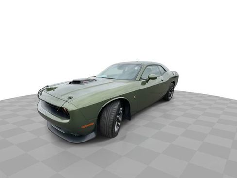 Used 2021 Dodge Challenger R/T Scat Pack w/ Shaker Package RWD image 8