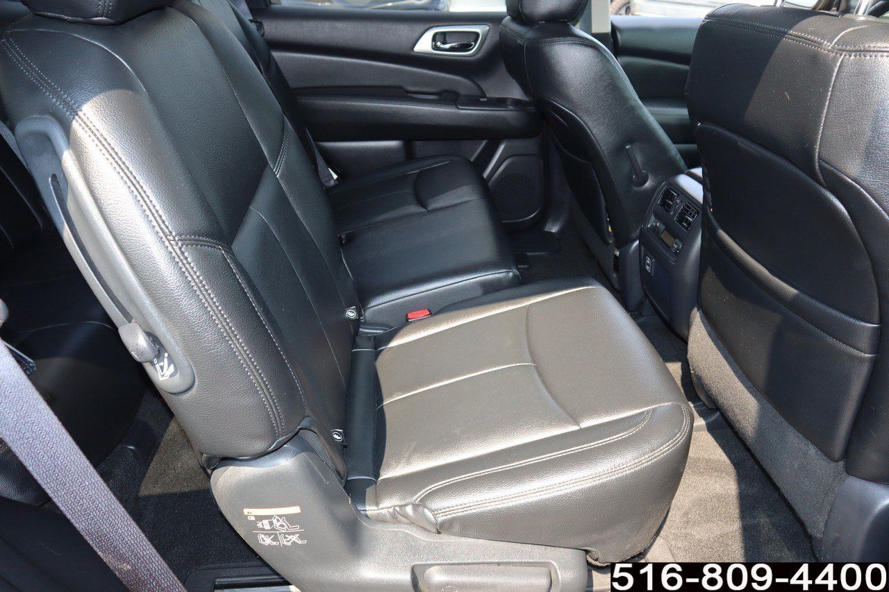 Used 2018 Nissan Pathfinder SV w/ SV Tech Package AWD/4WD image 31