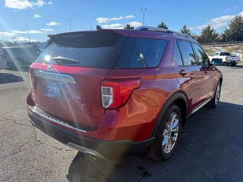 Used 2021 Ford Explorer Limited w/ Equipment Group 301A image 7