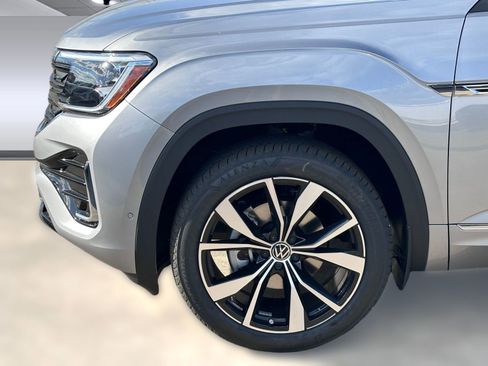 New 2026 Volkswagen Atlas Cross Sport SEL Premium R-Line AWD/4WD image 10
