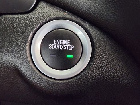 Used 2024 Chevrolet Equinox LT image 22