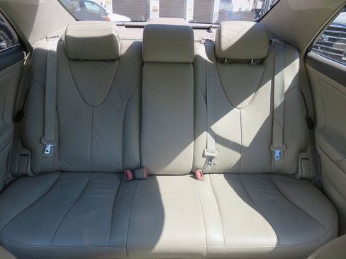 Used 2007 Toyota Camry XLE FWD image 20