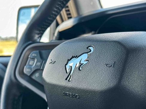 Used 2023 Ford Bronco Outer Banks AWD/4WD image 29