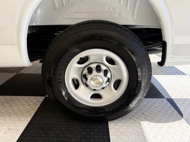 New 2026 Chevrolet Express 2500 w/ Driver Convenience Package RWD image 13