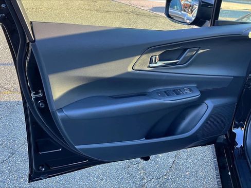 New 2026 Toyota Prius Plug-In Hybrid image 10