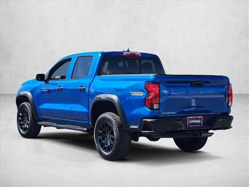 Used 2023 Chevrolet Colorado Trail Boss w/ Advanced Trailering Package AWD/4WD image 8