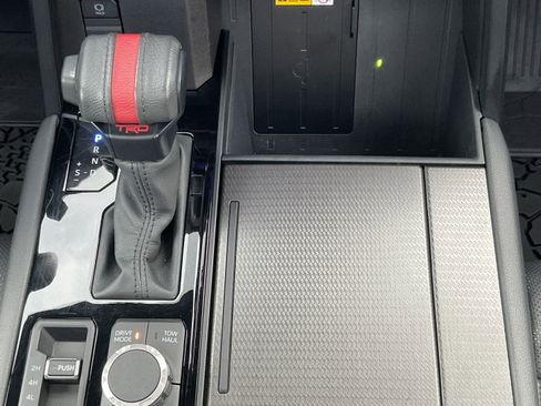 Used 2024 Toyota Sequoia TRD Pro AWD/4WD image 17