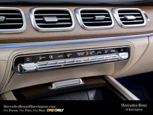 New 2026 Mercedes-Benz GLS 580 4MATIC image 29