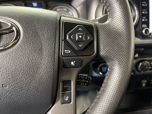 Certified 2023 Toyota Tacoma TRD Sport image 28