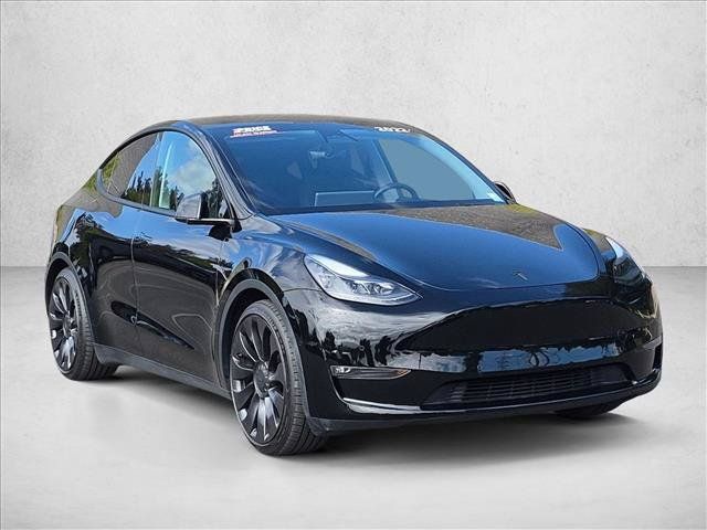 Used 2022 Tesla Model Y Performance AWD/4WD image 3