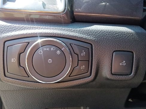 Used 2023 Ford Ranger Lariat w/ FX4 Off-Road Package AWD/4WD image 18