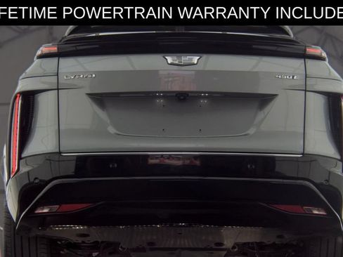 Used 2024 Cadillac Lyriq Tech RWD image 7