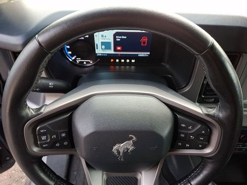 Used 2021 Ford Bronco Outer Banks image 20