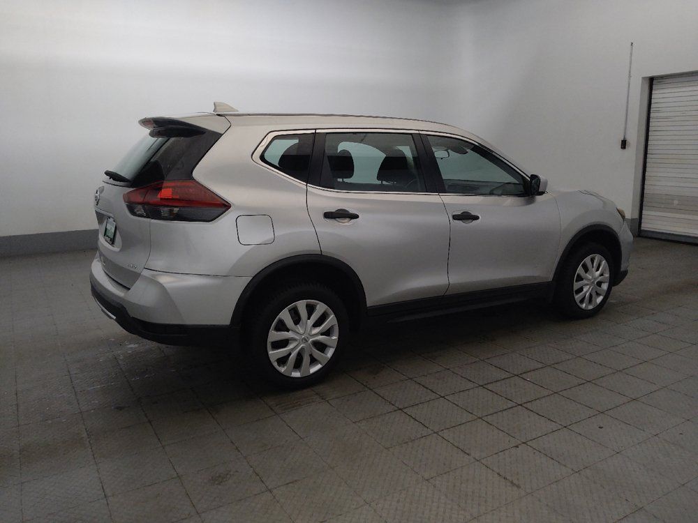 Used 2019 Nissan Rogue S AWD/4WD image 10