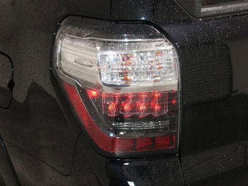 Used 2021 Toyota 4Runner Nightshade image 57