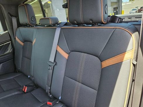 New 2026 GMC Canyon AT4 AWD/4WD image 19