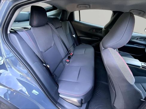 Certified 2026 Toyota Prius Plug-In Hybrid FWD image 20
