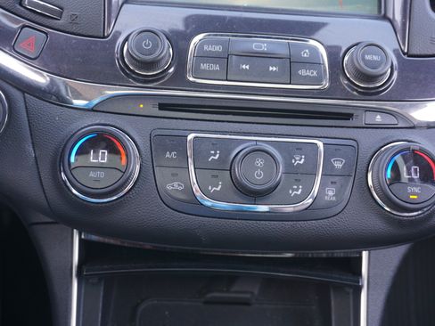 Used 2019 Chevrolet Impala Premier w/ Premier Confidence Package image 14