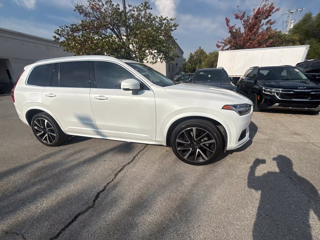 Used 2022 Volvo XC90 T6 Momentum w/ Advanced Package AWD/4WD image 19