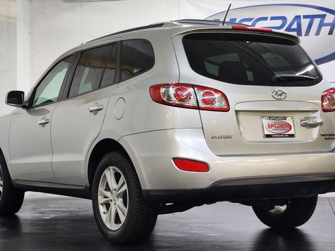 Used 2011 Hyundai Santa Fe Limited image 9