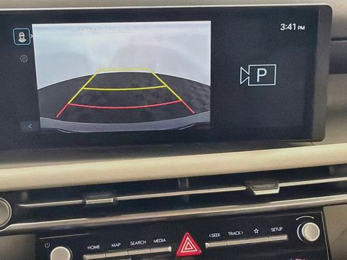 Used 2025 Hyundai Tucson SEL FWD image 23