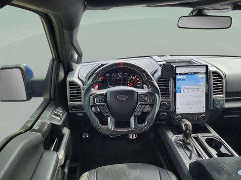 Used 2018 Ford F150 Raptor w/ Equipment Group 802A Luxury image 12