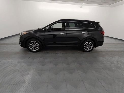 Used 2017 Hyundai Santa Fe Limited w/ Cargo Package image 3