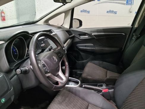 Used 2018 Honda Fit Sport image 13