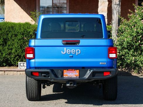 Used 2021 Jeep Gladiator Overland w/ Popular Equipment Package image 7