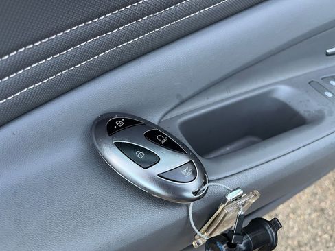 Used 2025 Hyundai Elantra SEL image 22