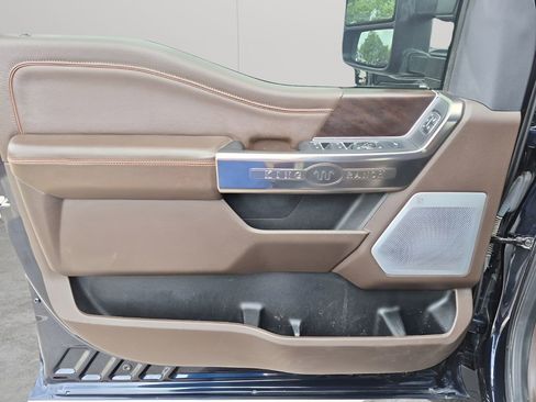 Used 2023 Ford F350 King Ranch w/ Chrome Package image 26