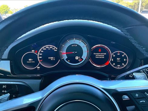 Used 2022 Porsche Cayenne GTS AWD/4WD image 25