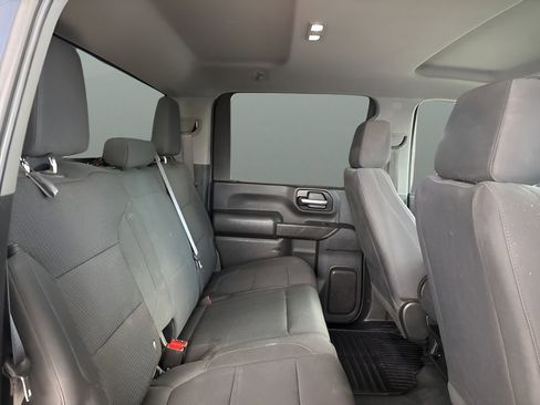 Used 2020 Chevrolet Silverado 2500 Custom w/ Custom Value Package image 26