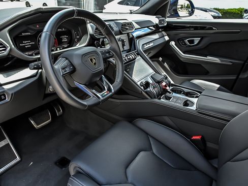 Used 2023 Lamborghini Urus S AWD/4WD image 20