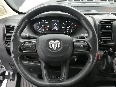 Used 2023 RAM ProMaster 2500 FWD image 18
