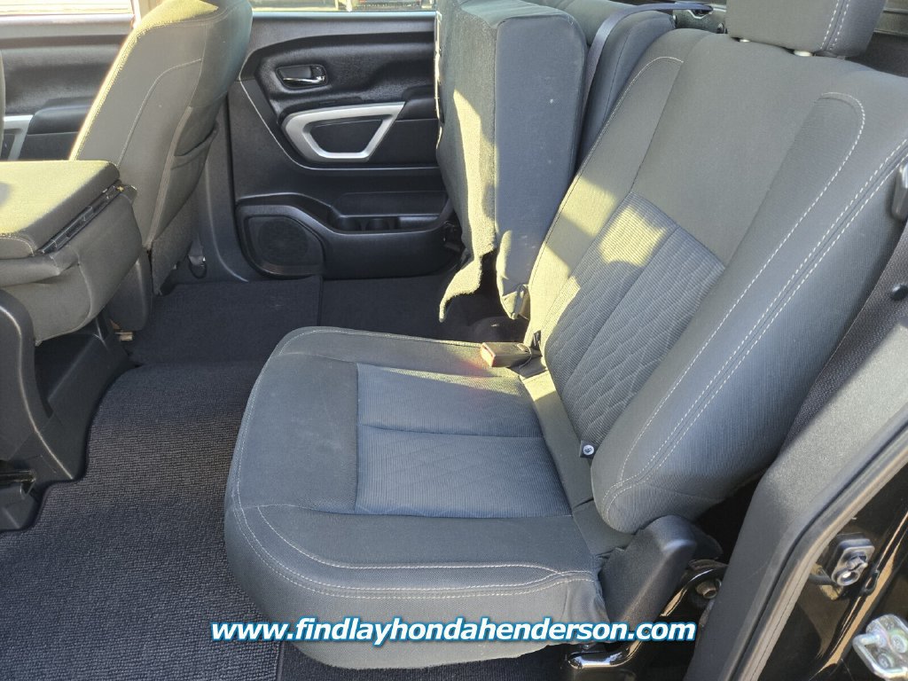 Used 2017 Nissan Titan SV RWD image 14